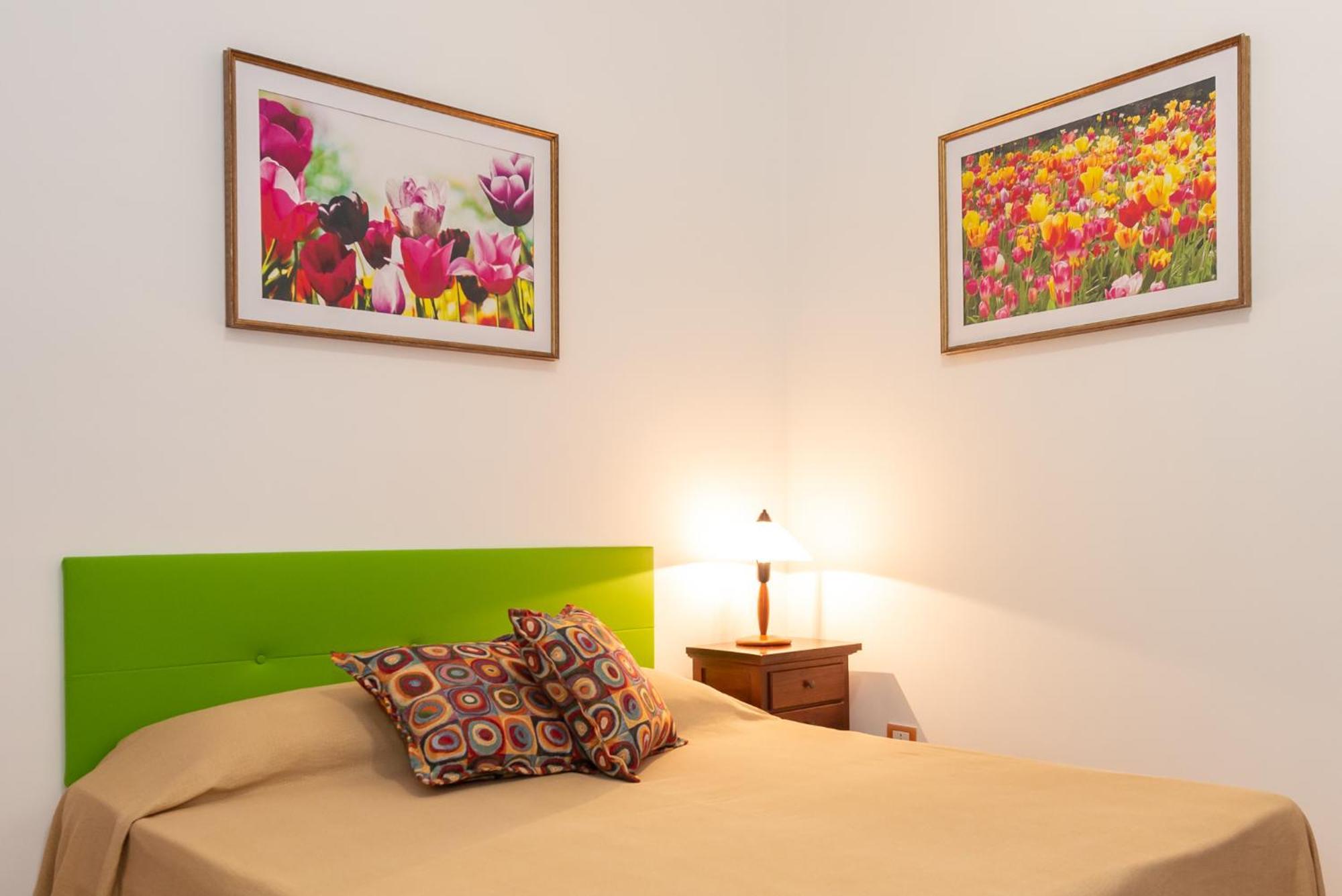 B&B Hibiscus アグローポリ エクステリア 写真